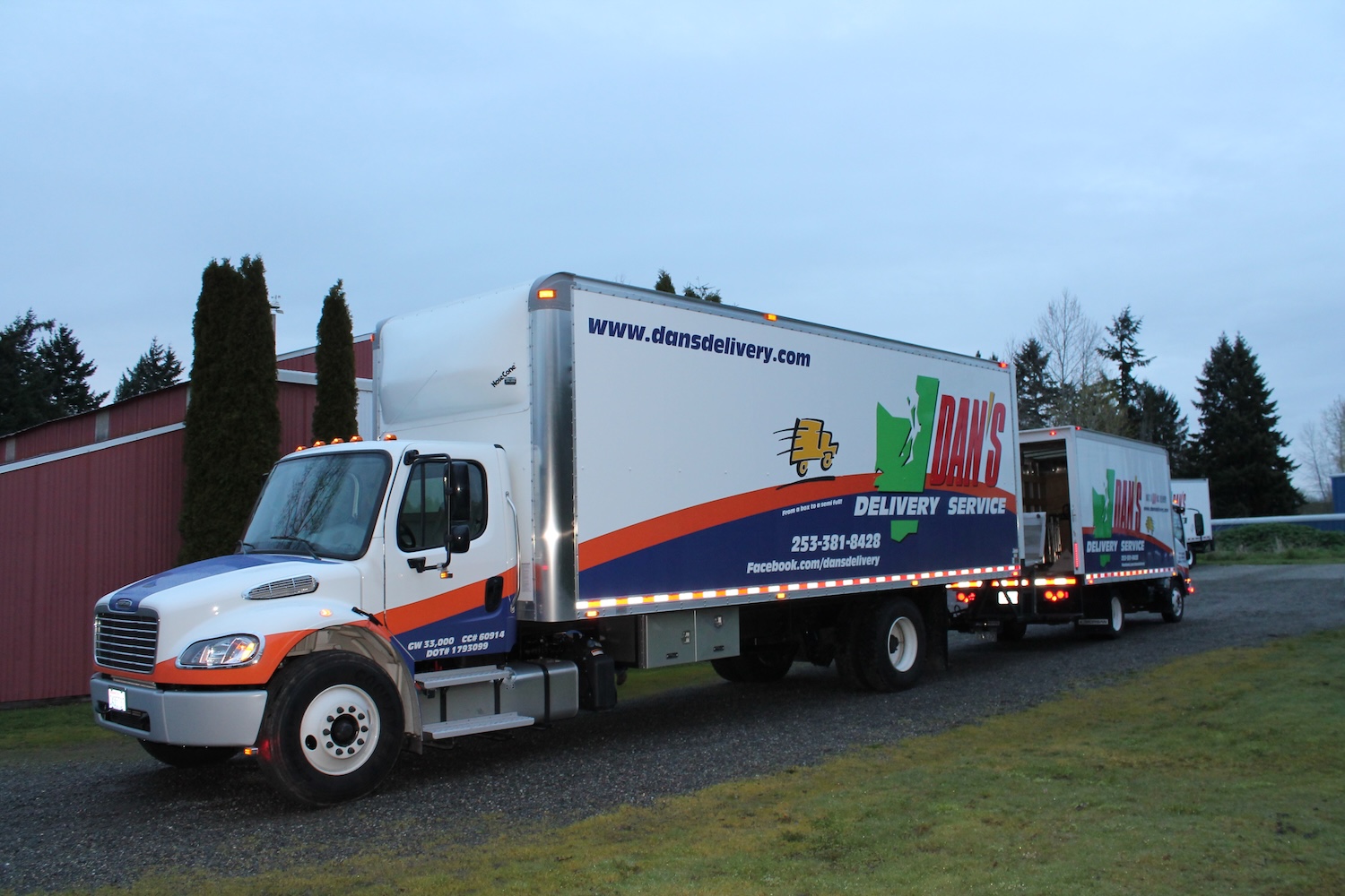 Perfecting the Last Mile: August E-Commerce Ramping for Local Delivery Trucking local delivery trucking